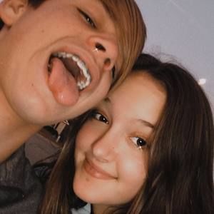 Meet your Posher, Tailor